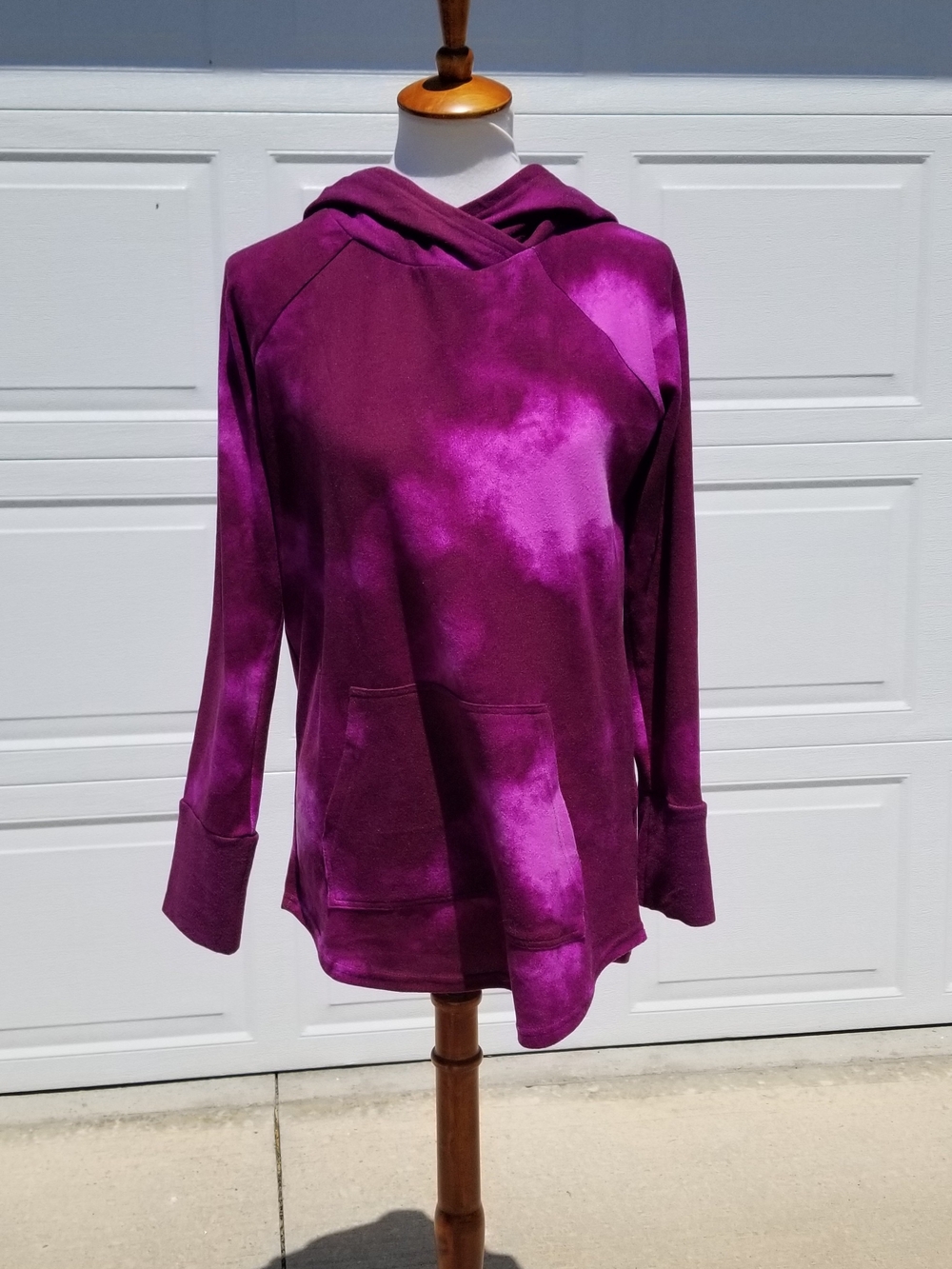 LuLaRoe "Amber"  Purple Tie-Dye Hoodie Top